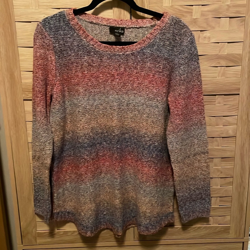 erika cotton/acrylic/polyester long sleeve rounded bottom sweater, Size L